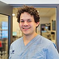 Bilde av Viktor Oppel, Veterinær