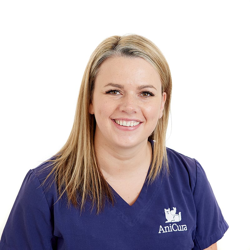 Bilde av Ingrid Målsnes, Autorisert Dyrepleier